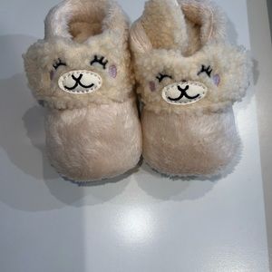 Bixbee Llama Uggs